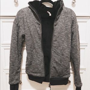 Lululemon jacket black and white